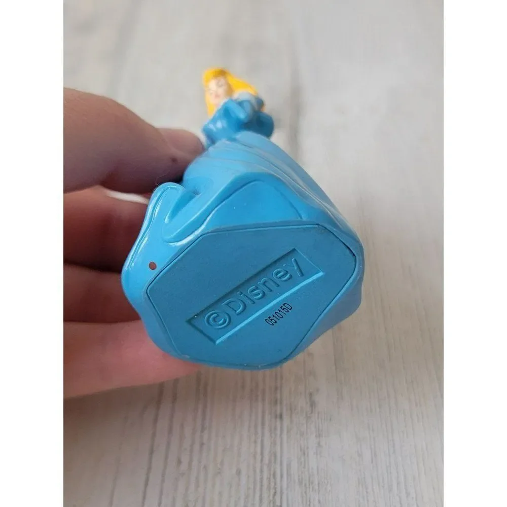 Sleeping‎ Beauty Aurora blue formal dress princess Disney Pixar toy figure